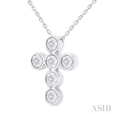 1/2 Ctw Round Cut Diamond 6-Stone Bezel Set Cross Pendant With Chain in 14K White Gold